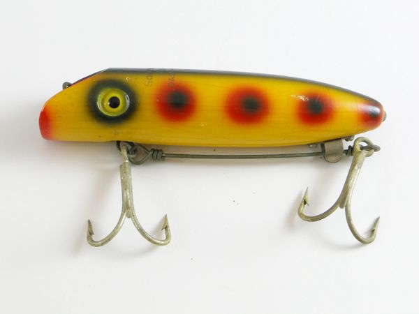 South Bend Bait Company. Fishing Lures, lure, rods, and reels. | Old