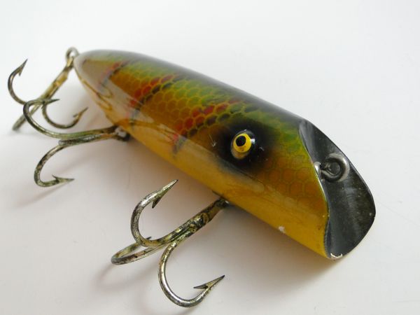 Vintage 3 3/4 wooden South Bend Bass Oreno lure with tack eyes - AAA  Auction and Realty