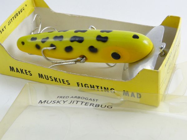 50 MISTER TWISTER 3 INCH HAWG FRAWG LURES FROGS BASS PIKE YELLOW COLOR –  IBBY