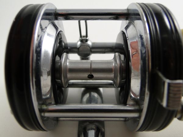 Ambassadeur 5000C 4 screw | Old Antique & Vintage Wood Fishing 