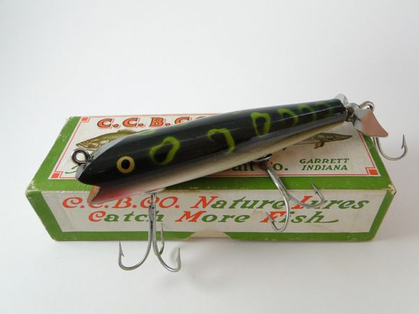 Vintage Creek Chub Darter Wood Fishing Lure With Frog Spots & 2 Hooks