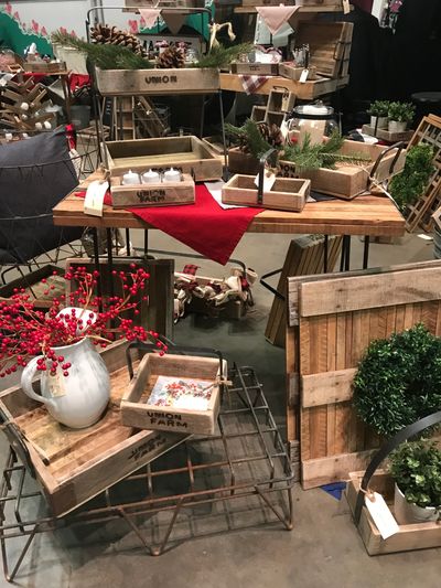 2021 Le Chic Holiday Market