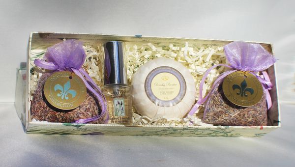 Lavender Pillow Spray / Soap / Sachet Gift Set