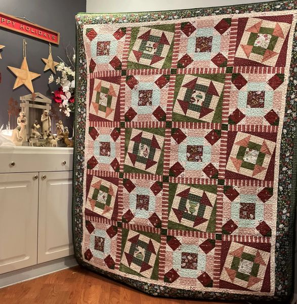 Countdown to Christmas Quilt #1 Kit y Janet Nesbitt  The Little Red Hen - Quilt Shop