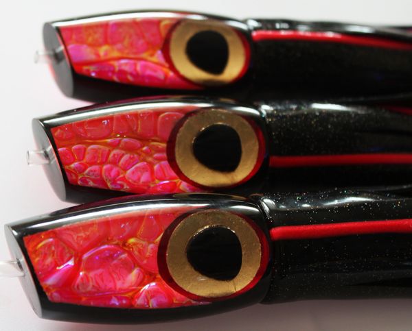 3. Prometheus Pink & Black DragonHide Plunger