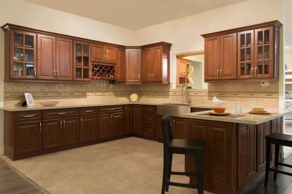 Chocolate Kitchen Cabinet Pictures / Chocolate Brown Kitchen Cabinets