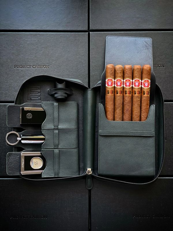 Authentic Louis Vuitton Cigar Case. (Project)