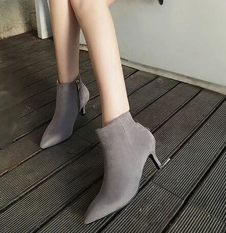 Concise Style Elegant Solid Color Pointed-toe Zipper Ankle Boot