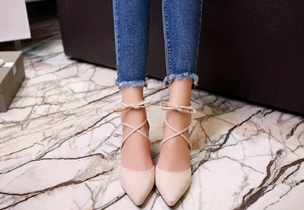 Pretty Wedding Shoes Pointed Bandage Pumps