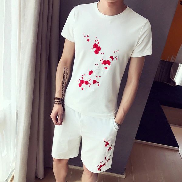 Cheap Embroidery Floral O Neck Men Sport Suit