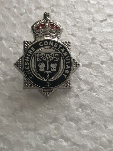 Cheshire Constabulary tie pin / lapel badge