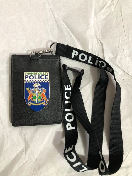 Thames Valley Police badged neck holder