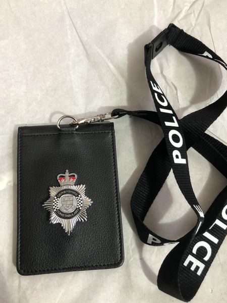 Derbyshire Constabulary badged neck holder