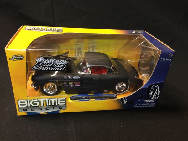 Big Time Muscle 1 24 Scale Die Cast 1957 Chevy Corvette With Custom Engine Interior Rare