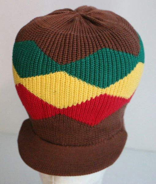 Happy 2B Nappy Brown with Red Gold & Green Knitted Hat
