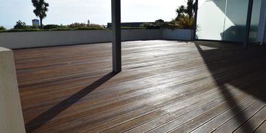 DECK CLEANING BOURNEMOUTH POOLE & CHRISTCHURCH
DECK REPAIR DECK SEALING DECK OILING PRESSURE WASHING