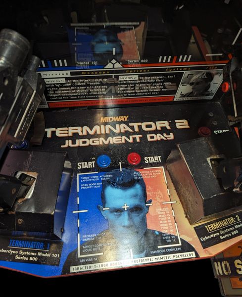 Midway Terminator Arcade Machine - Original