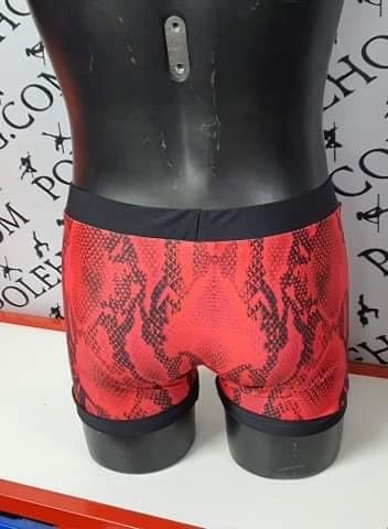 Red snake men’s short
