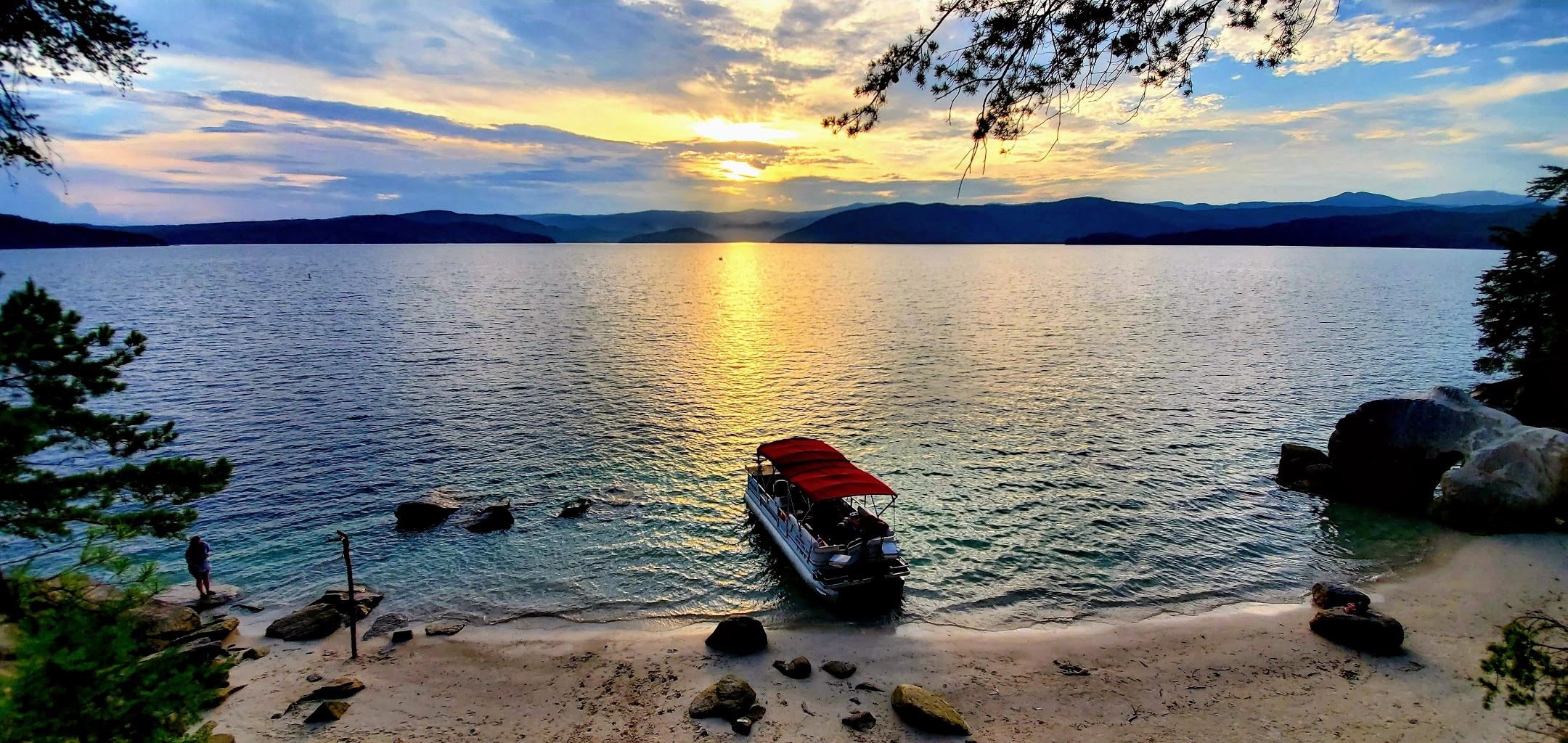 lake jocassee sunset cruise