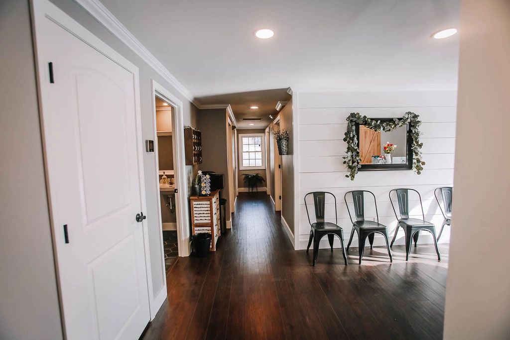 This is the hallway of Hometown Tan the tanning salon which is located close to east Brookfield. 