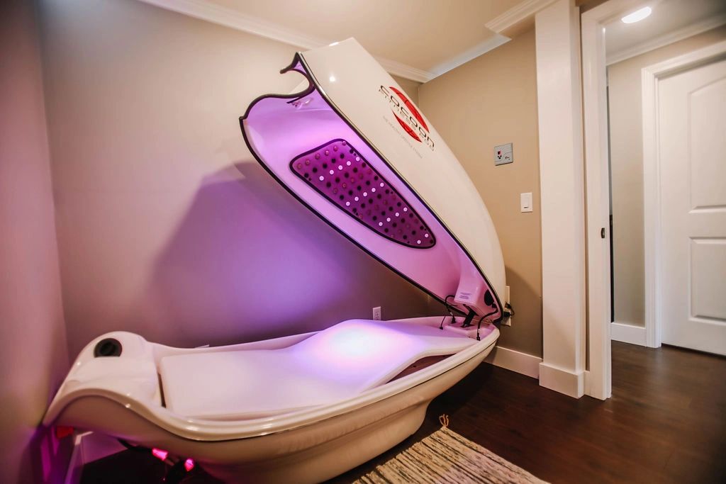 Warren is an easy drive to this tanning salon.  Located in Barre ma, the infrared sauna room.