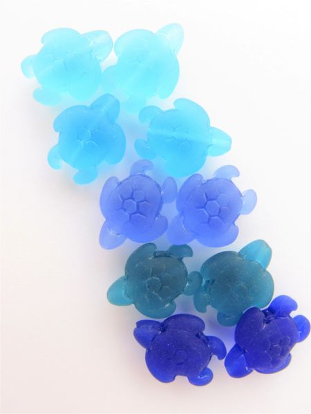 10 pc Cultured Sea Glass TURTLE BEADS 20x15mm assorted blue transparent frosted matte finish bead supply for making jewelry