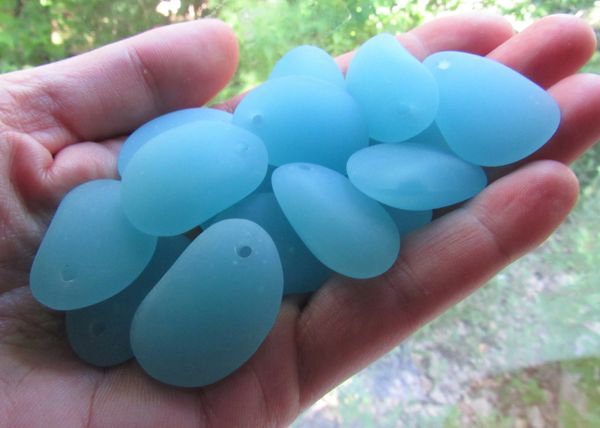Culture Sea Glass PEBBLES PENDANTS 22mm to 36mm Opaque BLUE Seafoam pebble beads for making beach jewelry