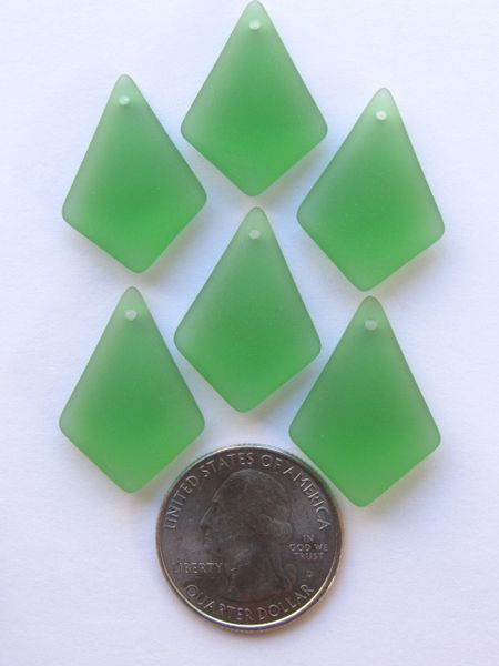 Bead Supply Cultured Sea Glass PENDANTS 28x20mm Diamond Shamrock Green Top Drilled beads for making jewelry