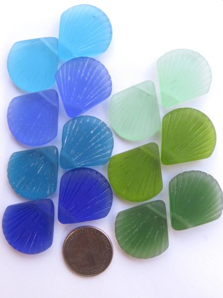 Bead Supplies Cultured Sea Glass PENDANTS 30x28mm Large Flat frosted Shell Assorted 7 Pair Blue Green Side Drilled lot
