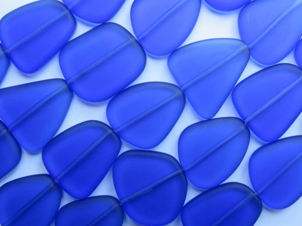 Bead Supply Cultured Sea Glass BEADS Free form 22-24mm Royal Blue for making jewelry