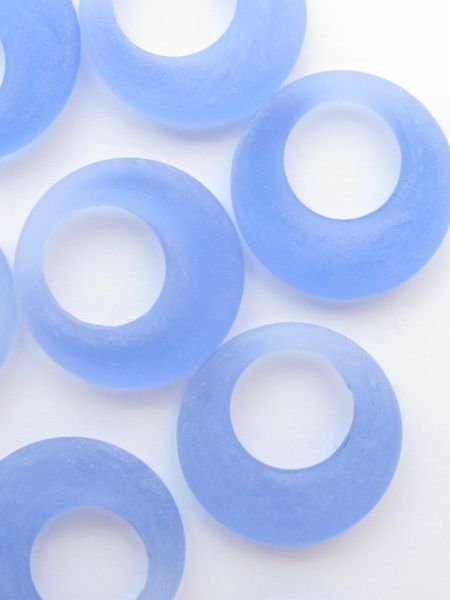 bead supply for making jewelry Frosted Glass RING PENDANTS 28mm Light Sapphire Cornflower blue RINGS cultured sea glass