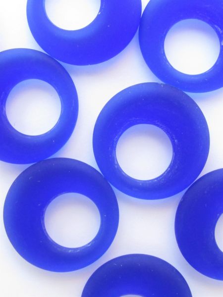 bead supply for making jewelry Royal Cobalt Blue Frosted Glass RING PENDANTS 28mm RINGS cultured sea glass