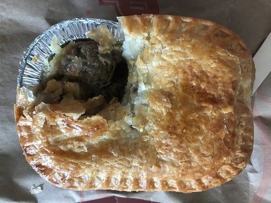 Steak and Ale Pie - 7 ozs