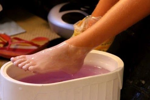 Paraffin Wax For Smoother Feet