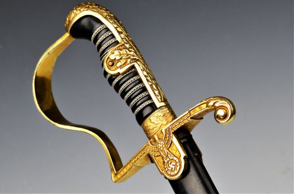 Excellent Hand Enhanced PUMA No.3 Officers Dress Sword