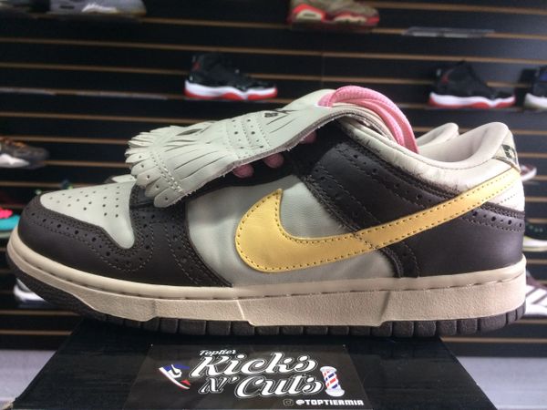 nike sb dunk gold