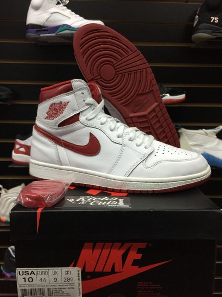 Air Jordan 1 Metallic Red Size 10 | Toptier Sneakers