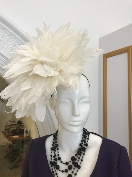 New Large White 5" Flower Headband Feather Fascinator NWT From Target #H2025 