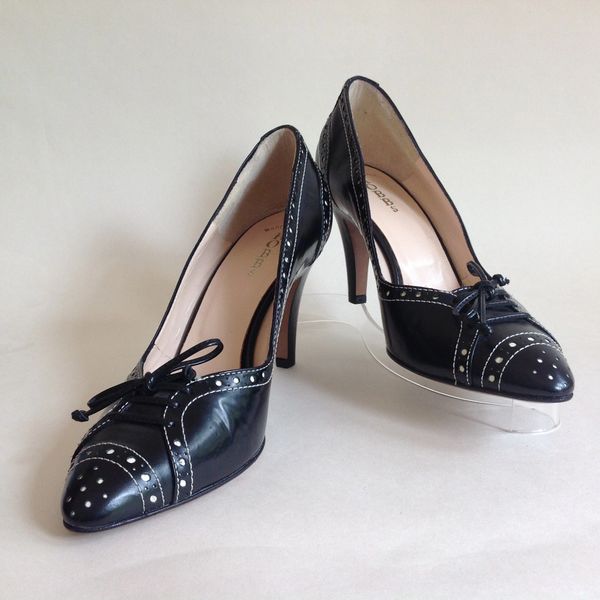 HOBBS Black All Leather Brogue Patterned Almond Toe Bow Front 3.5" Slim Heel Court Shoes Size UK 3 EU 36