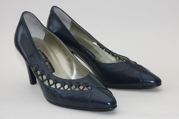 Roland cartier blue store shoes