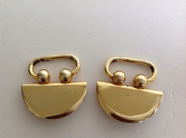 Vintage 1980s Gold Toned Bull Ring Shoe Clips Buckles Decorations