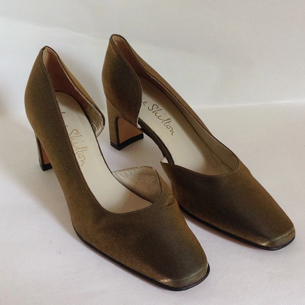 Jane Shilton Vintage 1980s Dark Gold Larmé Fabric Dorsay Court Shoe 2.5 ...