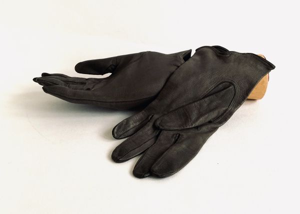 Vintage 1950s Grey Soft Kid Leather Embroidered Unlined Ladies Gloves ...