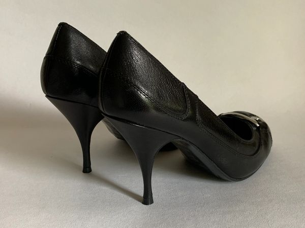 Karen Millen Black Leather Stiletto 3.5” Heel Round Toe Court Shoes ...