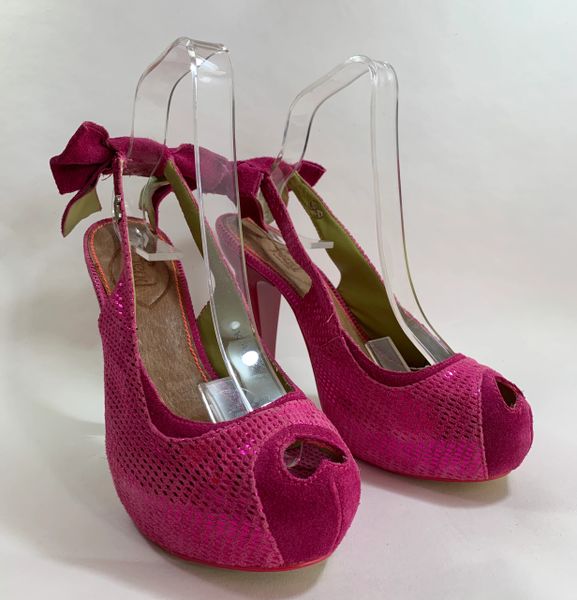 FEUD Handmade 1950s Pin Up Style Peep Toe Slingback Cerise Pink Suede Shoe