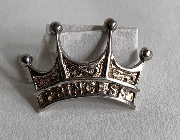 Sterling Silver Small Princess Crown Brooch Pin.
