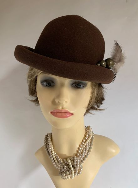 Vintage 1970s Ladies Brown Derby Bowler Felt Wool Hat