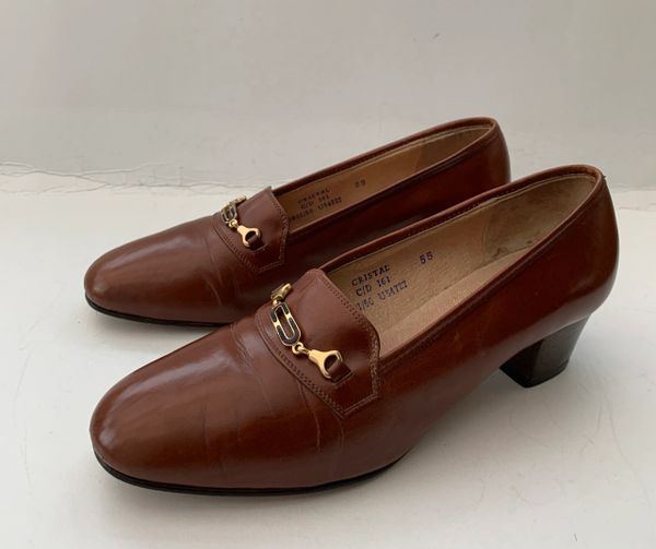 CHURCH�S Vintage 1960s Women�s Court Shoe Tan Leather Mid