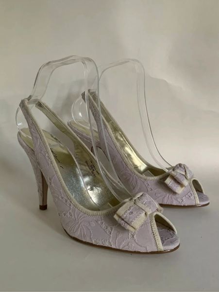 Dolcis Shoes called smooch Broderie Anglaise Pale Pink Slingback Peeptoe Bow Fronted Shoe UK 6 EU 39.