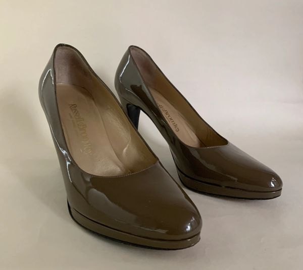 Russell & Bronley Taupe Patent Leather Platform Court Shoes Size UK 5.5 EU 38.5.